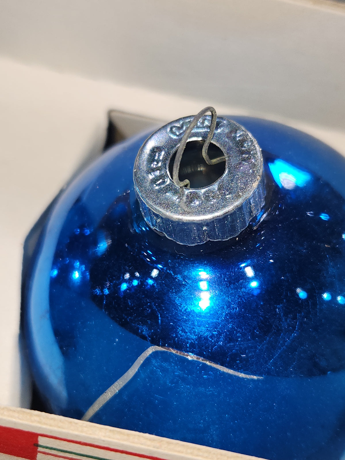 Vintage Shiny Brite Glass Christmas Ornaments Five 3" Blue Shades in Fanci-Pak Box As Is sb12