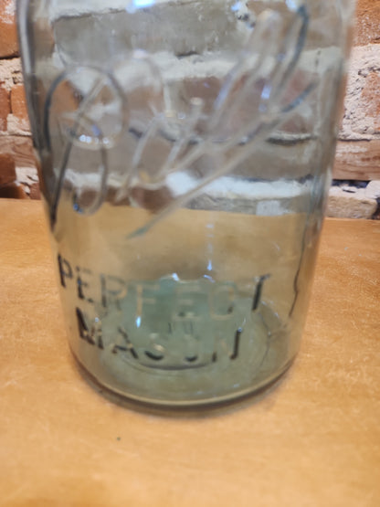 Vintage Ball Perfect Mason Blue Aqua Jar Number 10 with Zinc Lid 1910-1923 Logo jar89
