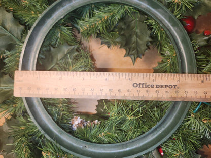 Vintage Christmas Candle Ring Centerpiece Gift Pinecones Apples Berries CR59