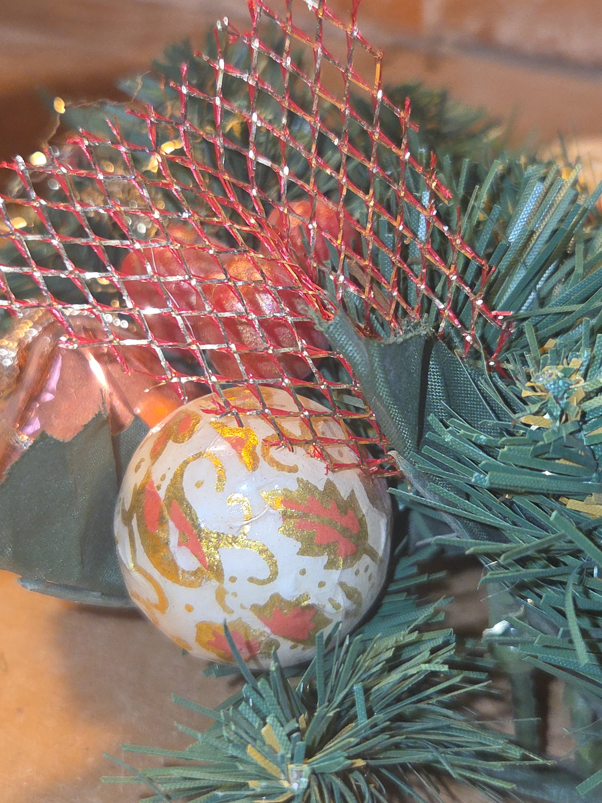 Vintage Christmas Candle Ring Centerpiece Gift Ornament Berries