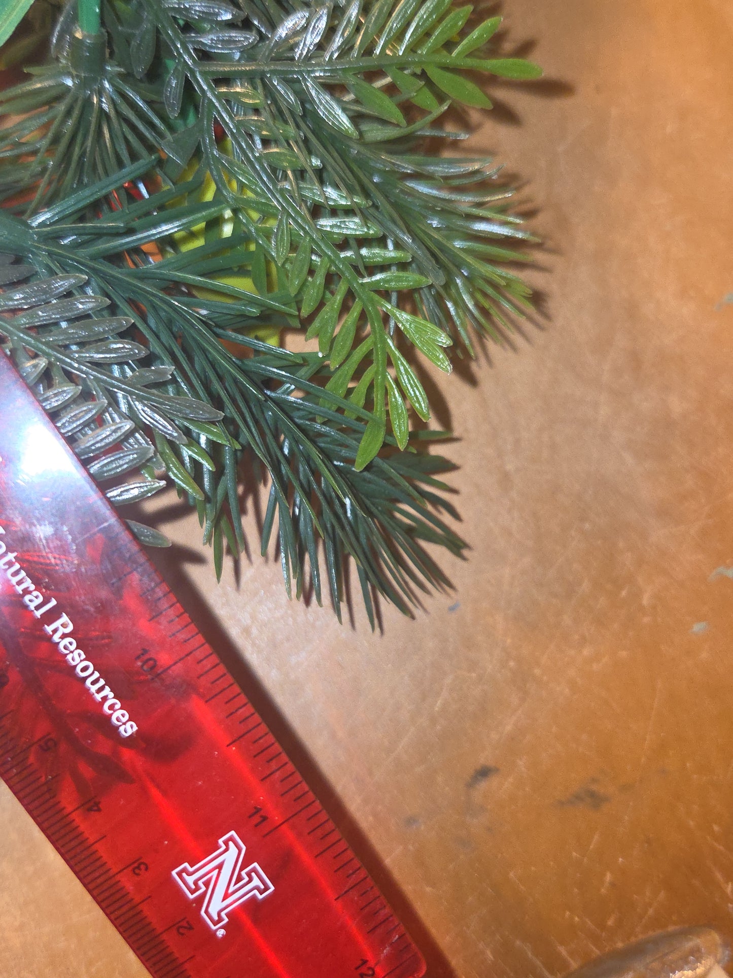 Vintage Christmas Candle Ring Centerpiece Plastic Greenery Pinecone Pear Berry Evergreen cr3