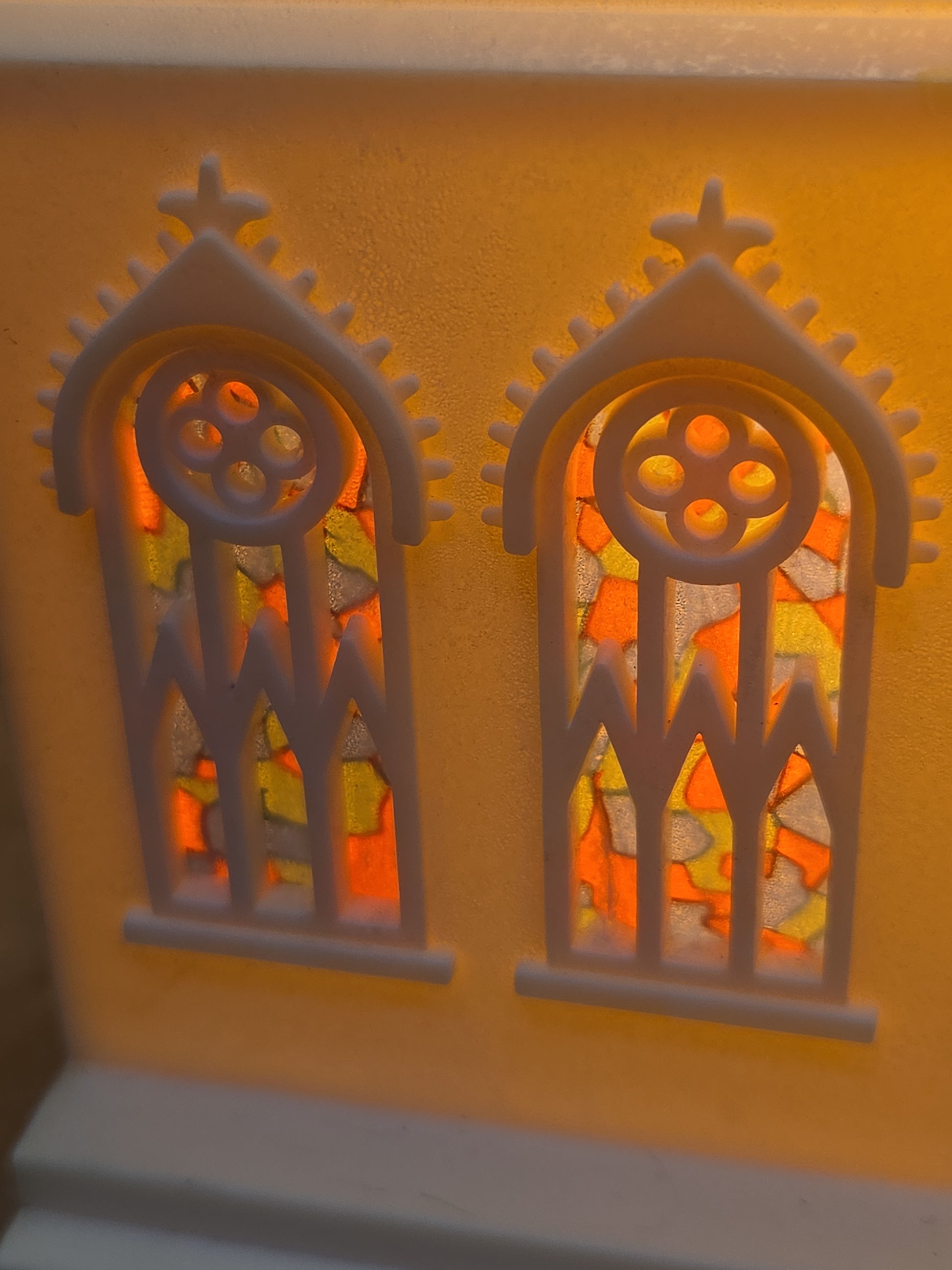 Vintage Raylite Church AS IS No Music Lighted Bulb Added Not Original