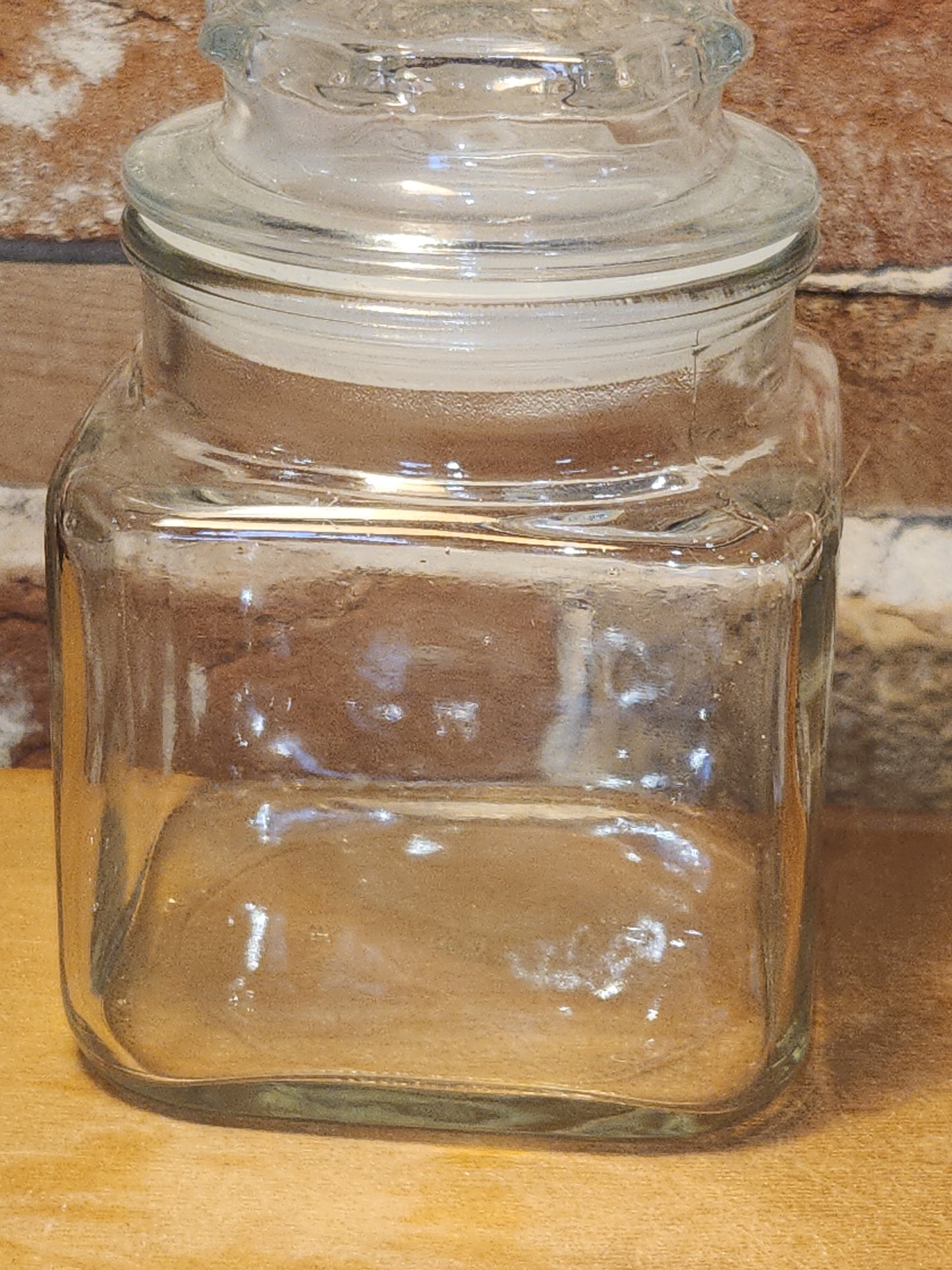 Vintage Clear Glass Square Canister with Sunburst Lid 5 1/4" square sj2