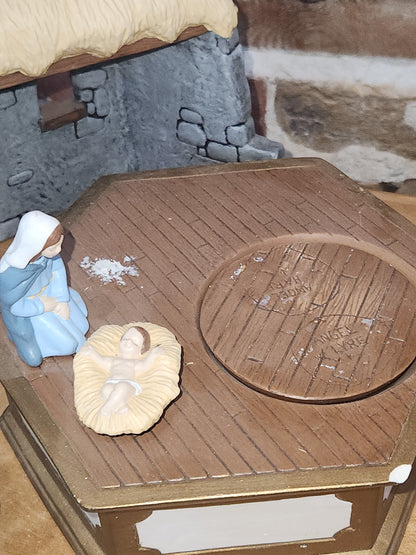 Vintage Ceramic Nativity Made From Scioto Mold AS IS Music Box Does Not Work