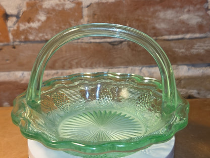 Vintage Westmoreland Uranium Glass Basket Candy Dish Grapes Vaseline Glows ug61