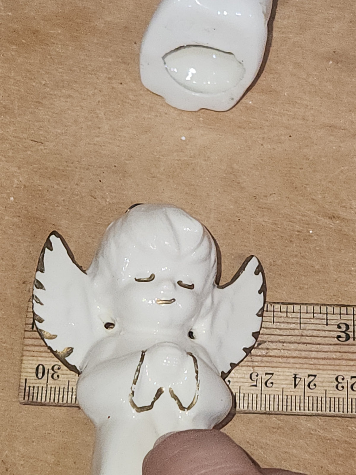 Vintage Ceramic Praying Angels Ornaments Set of 2 AS IS pa1