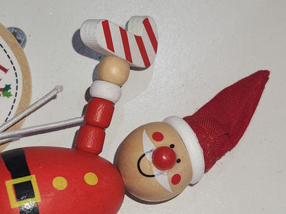 Santa Wooden Push Puppets pp1