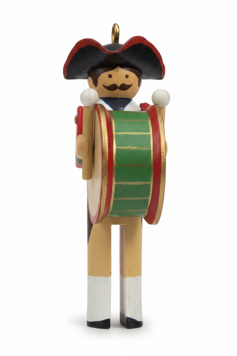 Vintage Hallmark Keepsake Ornament Miniature Clothespin Soldier Drum Tricorn 2nd in Series 1983 no box hos2