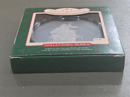 Vintage Hallmark Keepsake Norman Rockwell Cameo Ornament 8th in Series 1987
