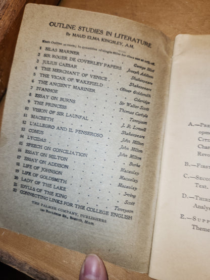 Vintage Outline Studies In Literature Maud Elma Kingkey, AM A Tale of Two Cities The Palmer Company Boston, Massachusetts bk99