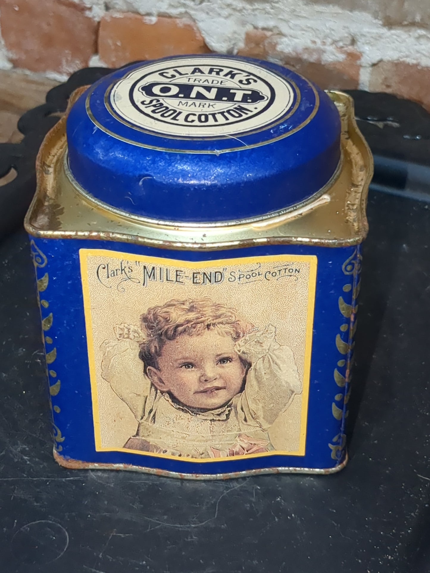 Vintage Bristol Ware Clark's Trade O.N.T. Spool Cotton Tin tin995