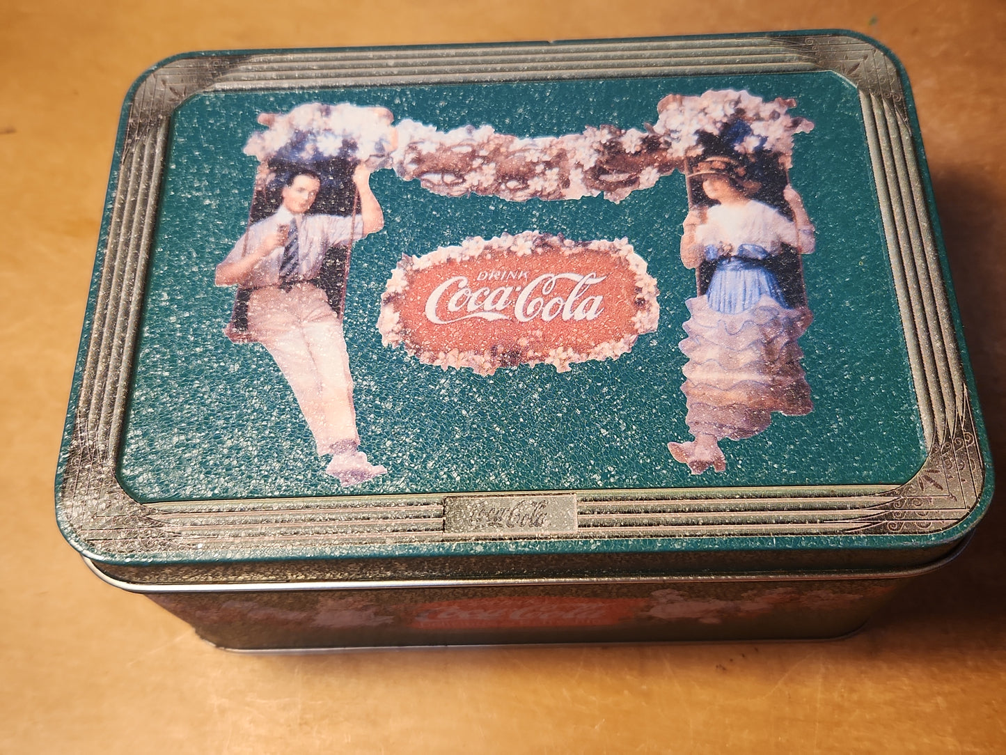 Vintage Tin Coca-Cola Green with Couple by Artist Pam Renfroe Coke 1997 cct78
