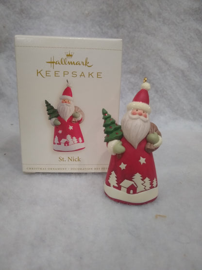 2006 Hallmark Keepsake Ornament St. Nick  Santa ho124
