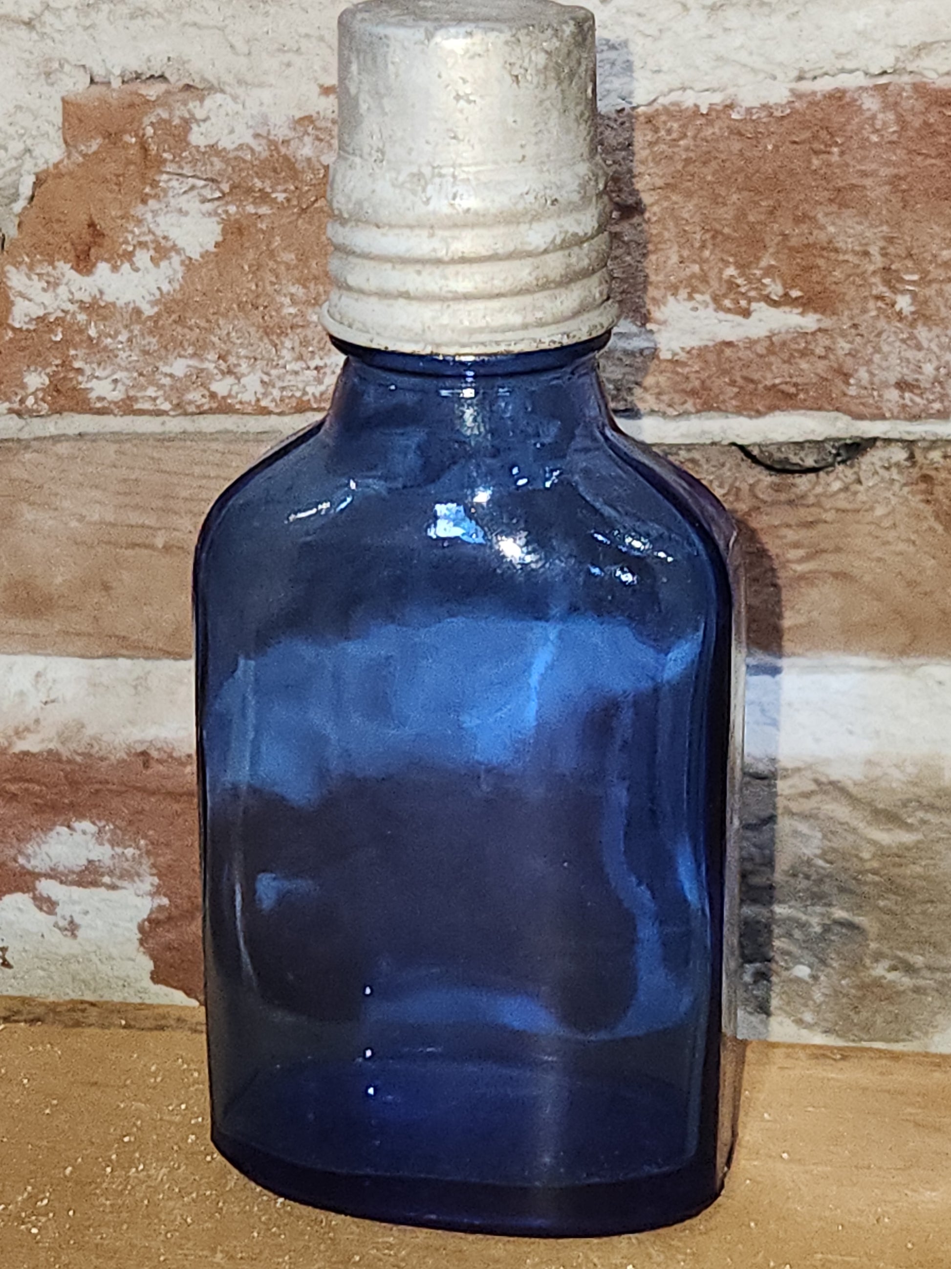 Genuine Phillips Cobalt Blue Glass Medicine Bottle Apothecary Milk Magnesia 5"