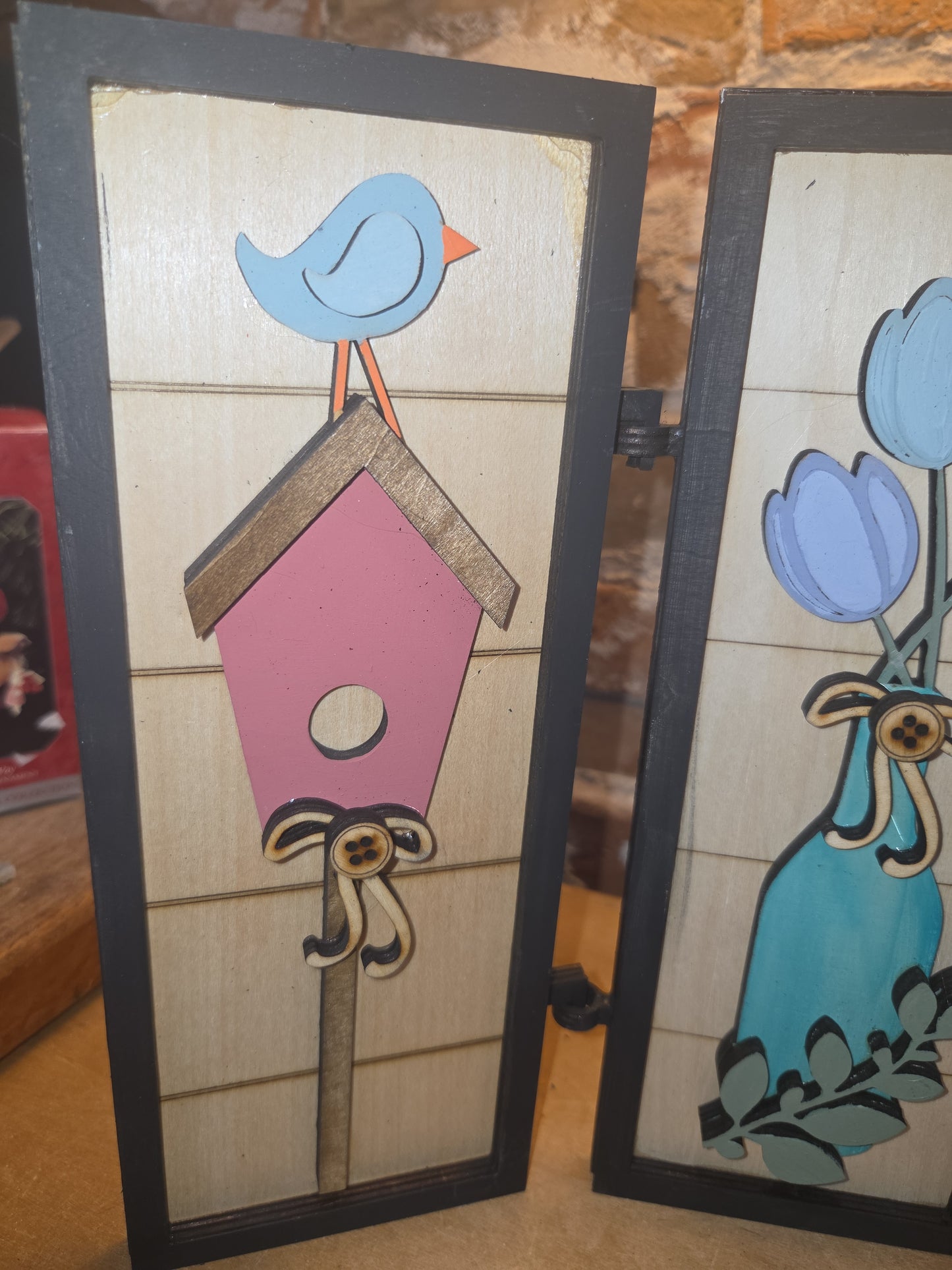 Trio Frame Decor Spring Bird Umbrella Tulips 10 1/2" tt71
