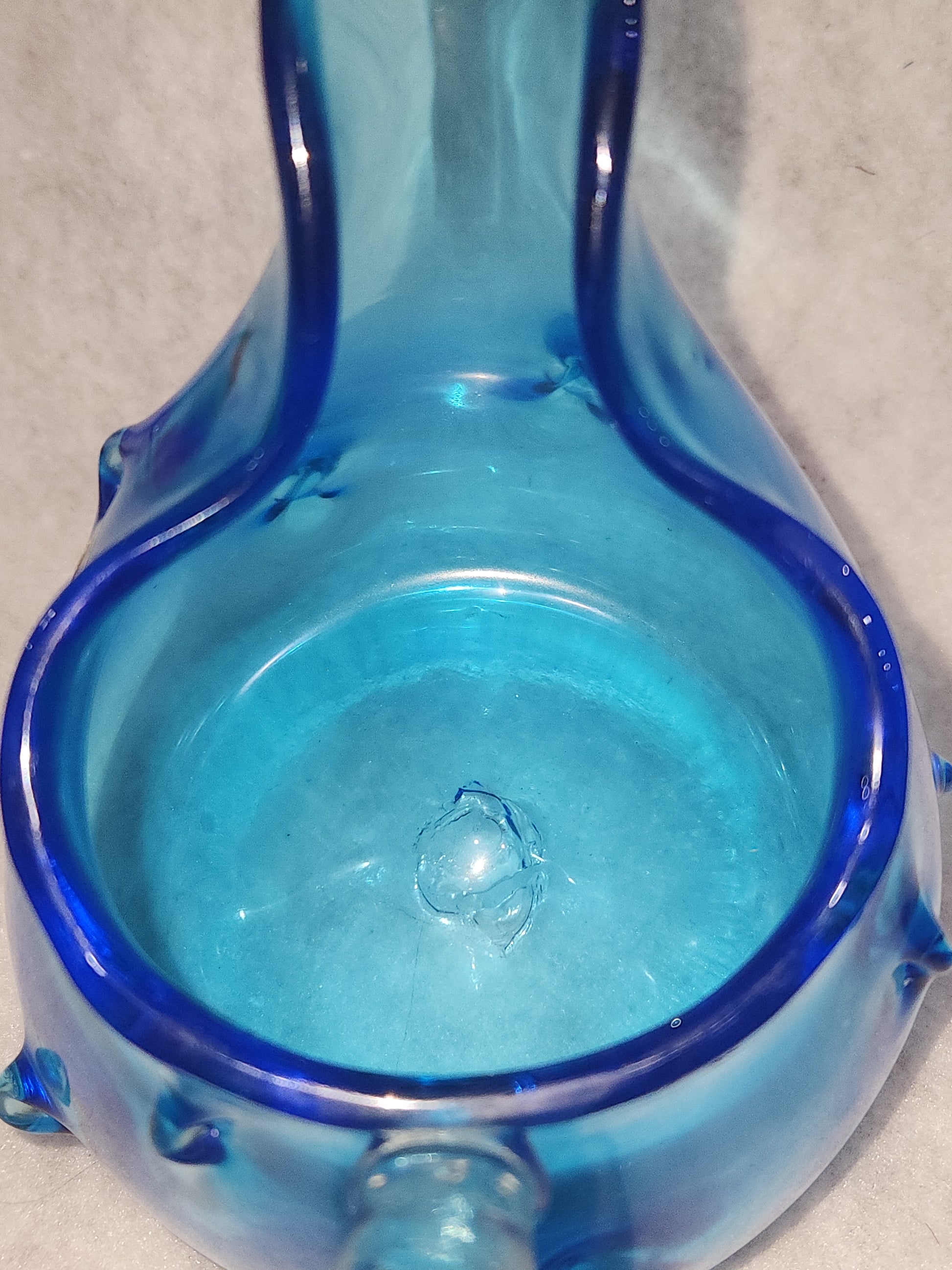 Vintage Bischoff hand blown Art Glass pinches Teal Blue Pitcher Clear handle gla999