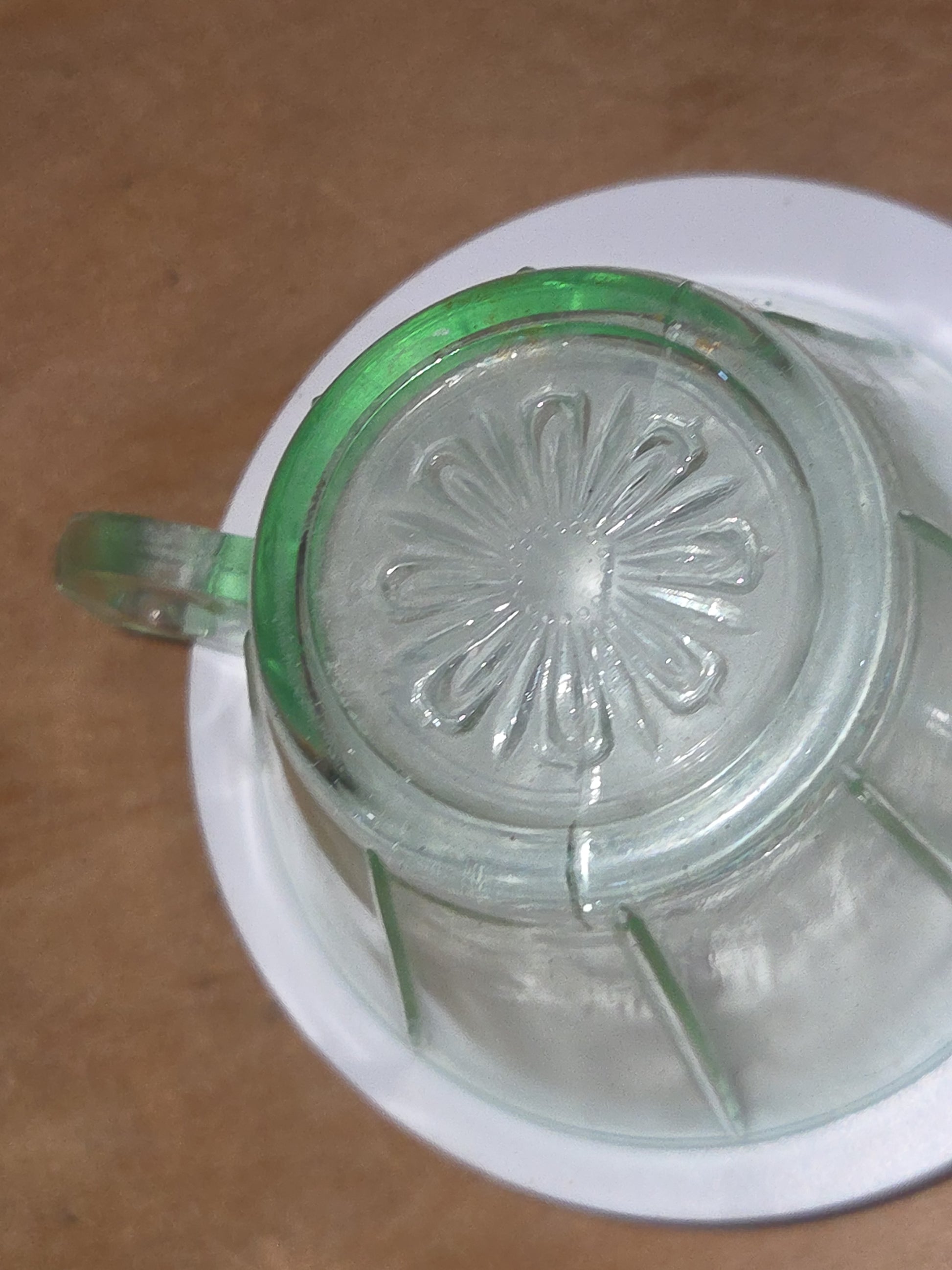 Vintage Uranium Green Depression Glass Sugar Bowl Vaseline AS IS Crack Glows dg78