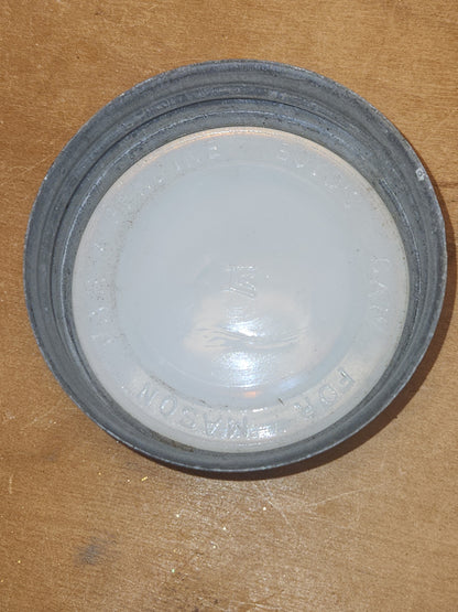 Vintage Atlas Strong Shoulder Clear Quart Jar and Atlas Lid jar92