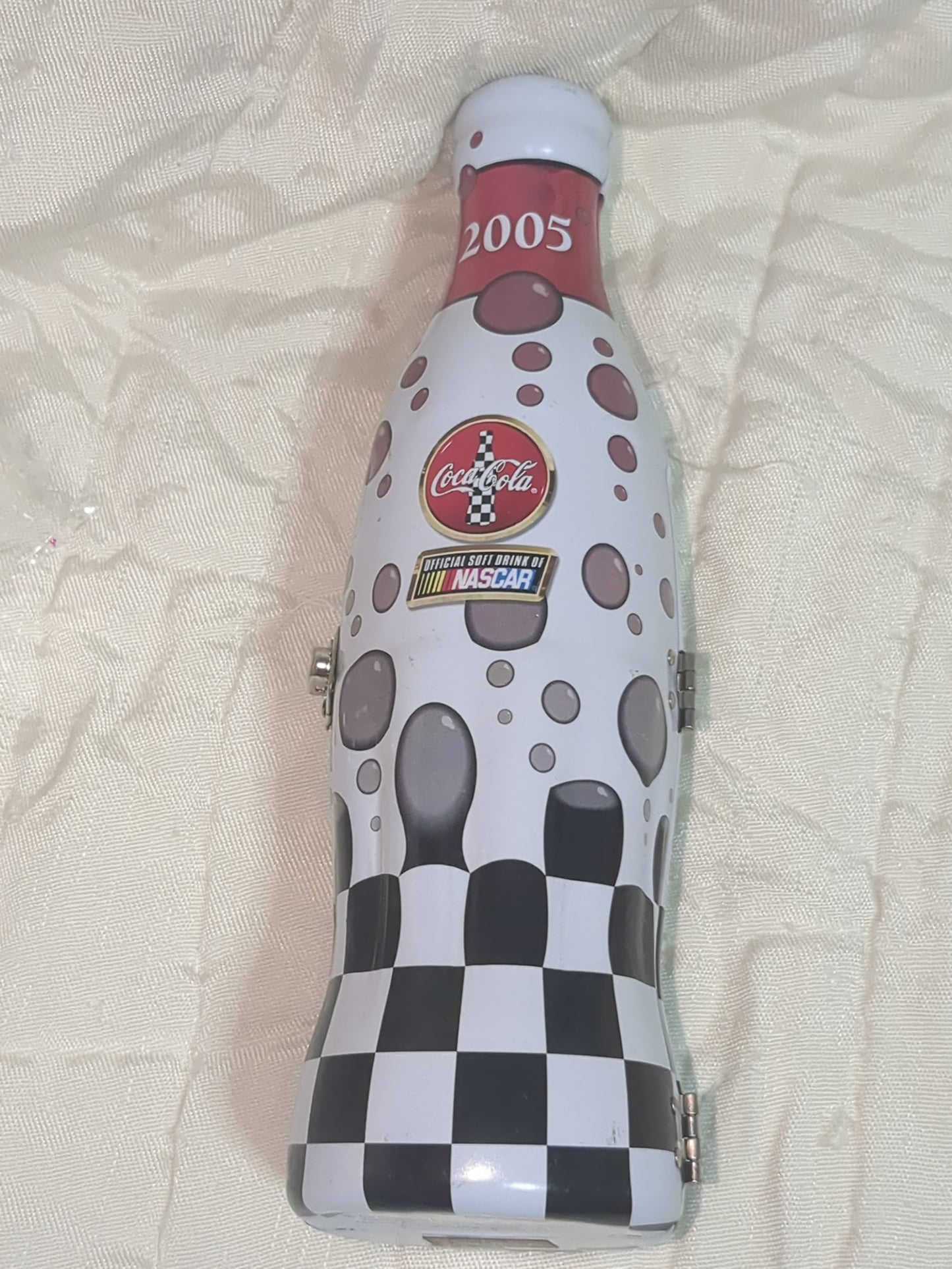 Vintage 2005 Driving you Thirst Coca-Cola Coke and NASCAR hindged tin cct3