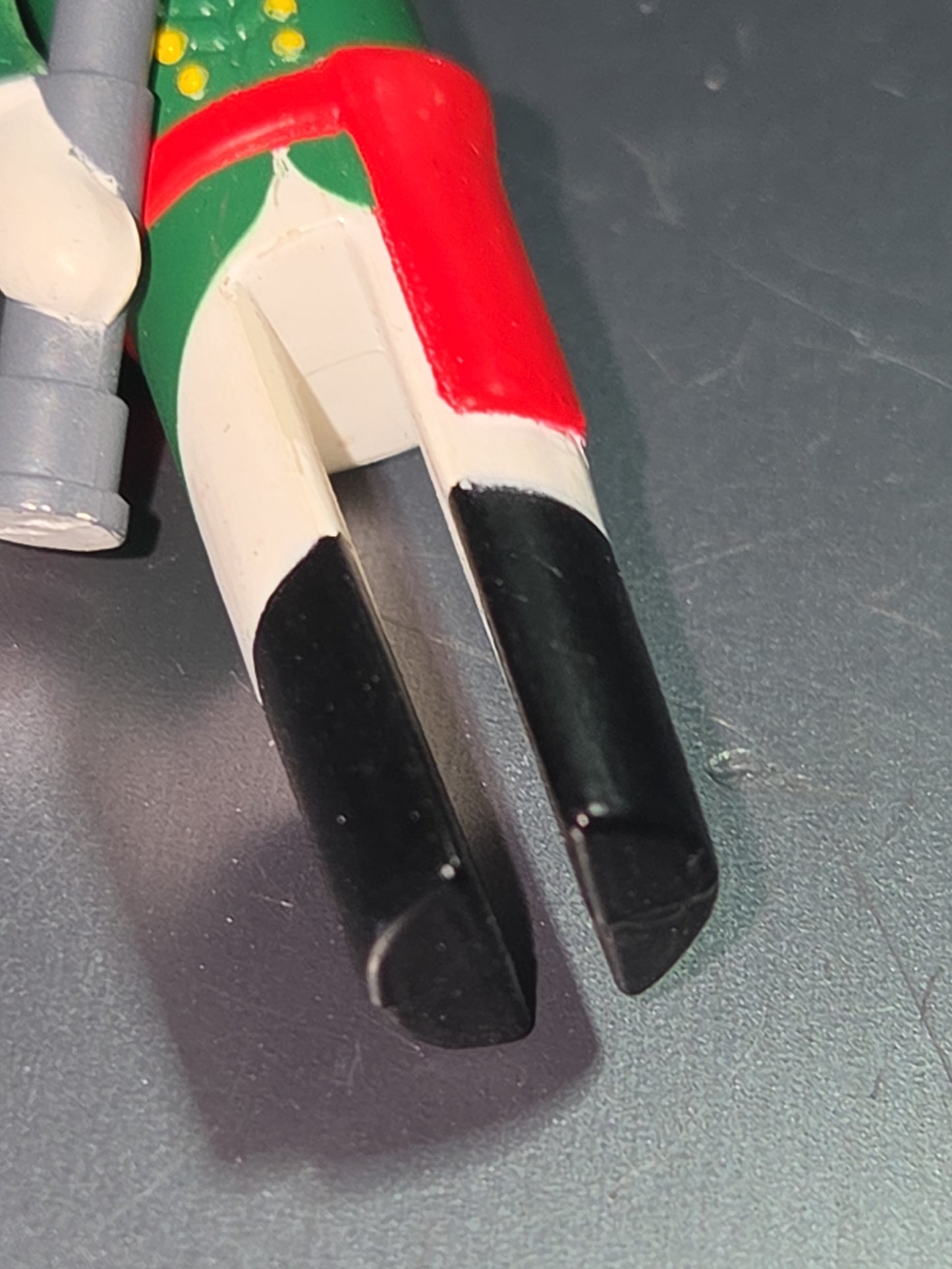 Vintage Hallmark Keepsake Ornament Miniature Clothespin Captain ornament 5th in Series 1986 hos5