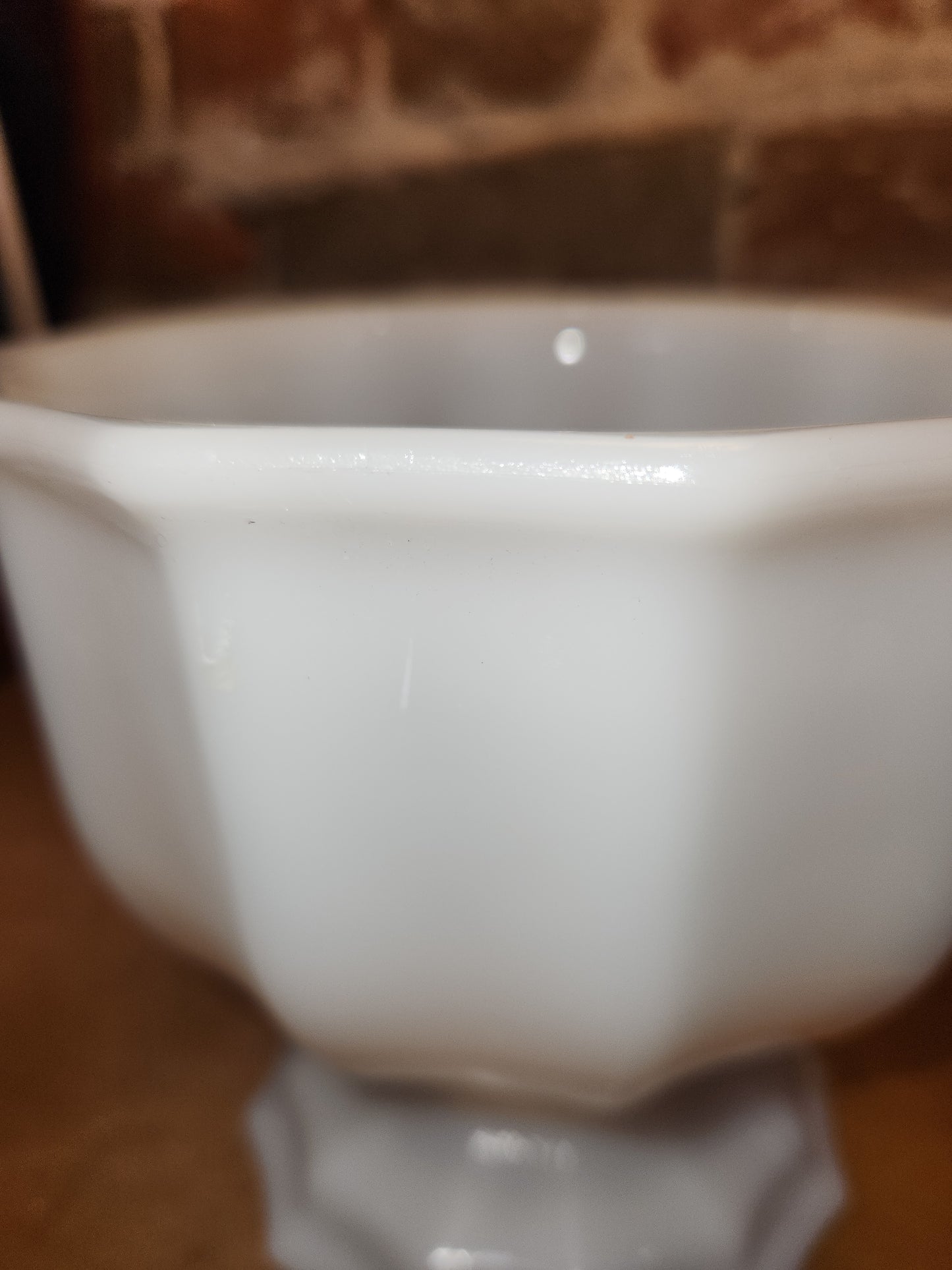 Vintage E.O. Brody Co. MJ-46 Milk Glass Fruit Compose Pestal Vase Candy Dish Trinket Cleveland Ohio USA J-2537 mg8