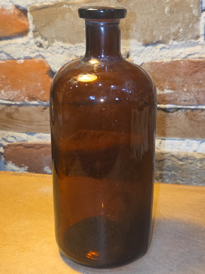 Vintage Medicine Bottles Amber Glass vmb03