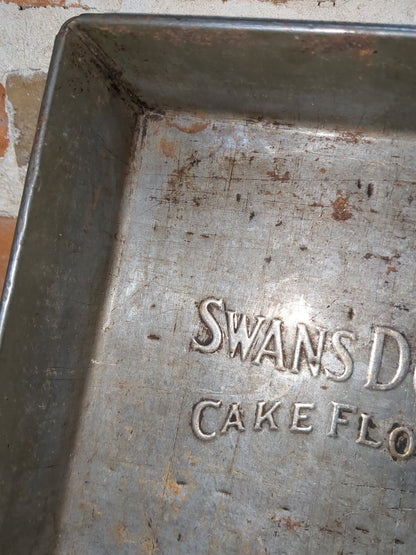 Vintage 1940s Swans Down Cake Flour Metal Square Pan, 8”x8” vk1