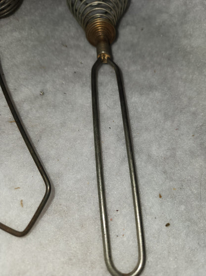 Vintage 2 piece kitchen metal wire coil beehive egg separator & wire coil whisk kit77