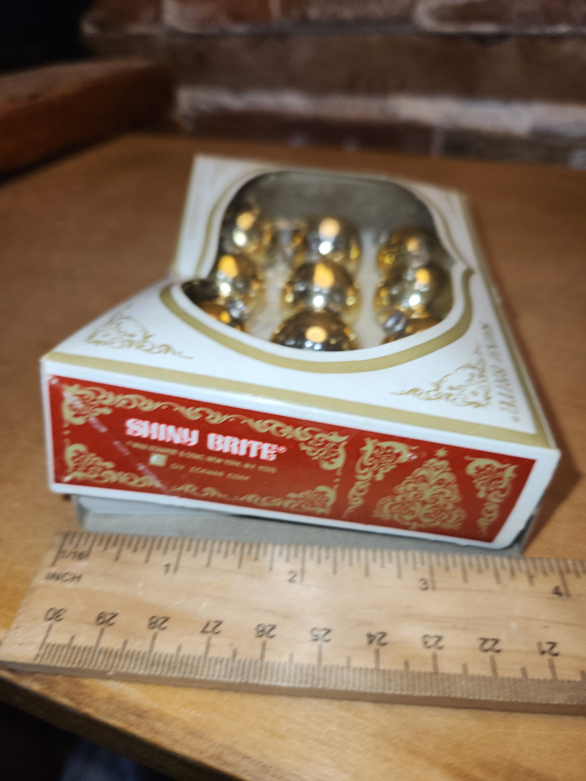 Box of Shiny Brite gold ornaments .98" 1" 25mm box of 12 bO03 box as is