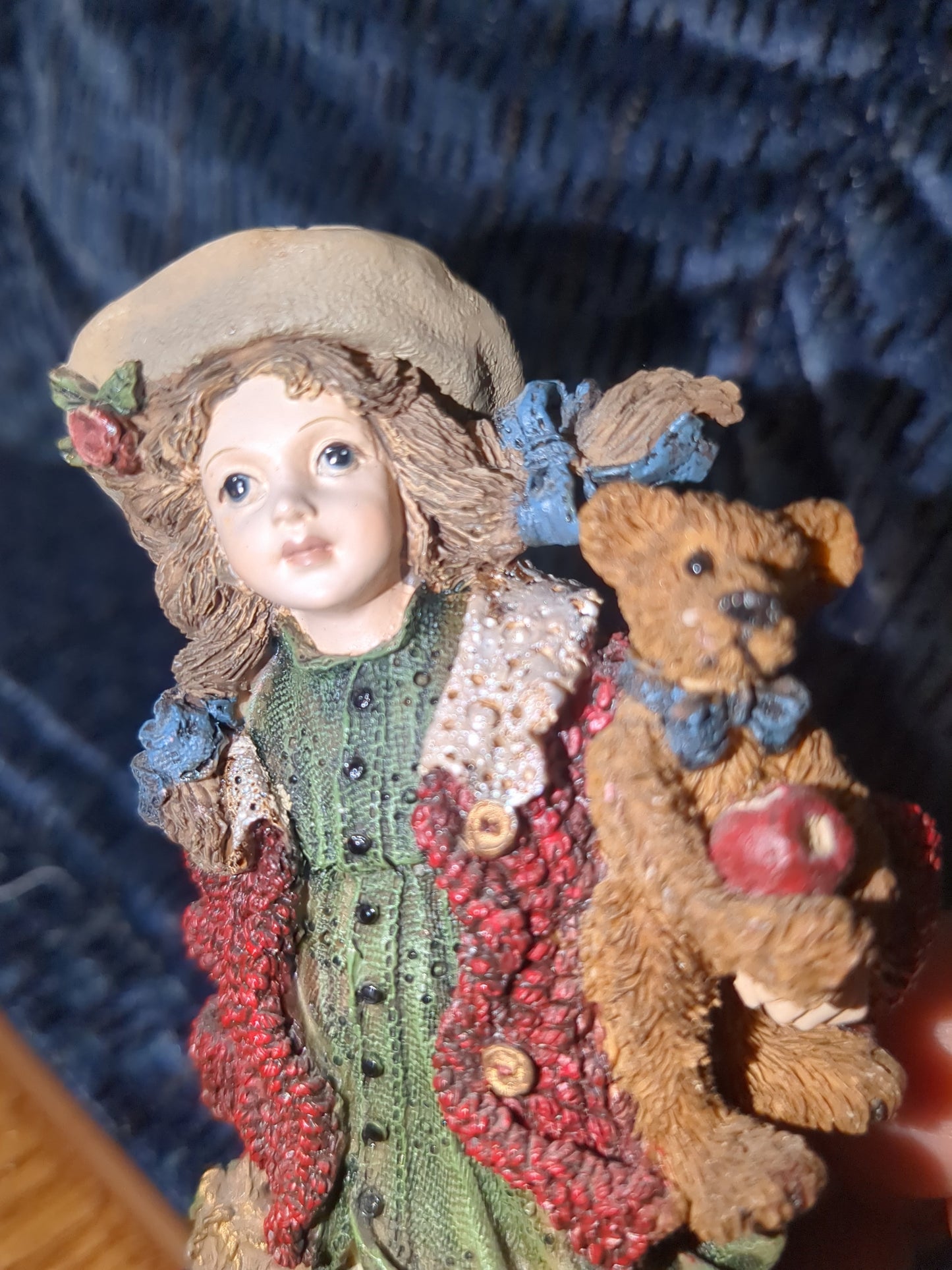 The Boyds collection Yesterdays' Child "Candice with Matthew...Gathering Apples" 1996 Dollstone collection bb3