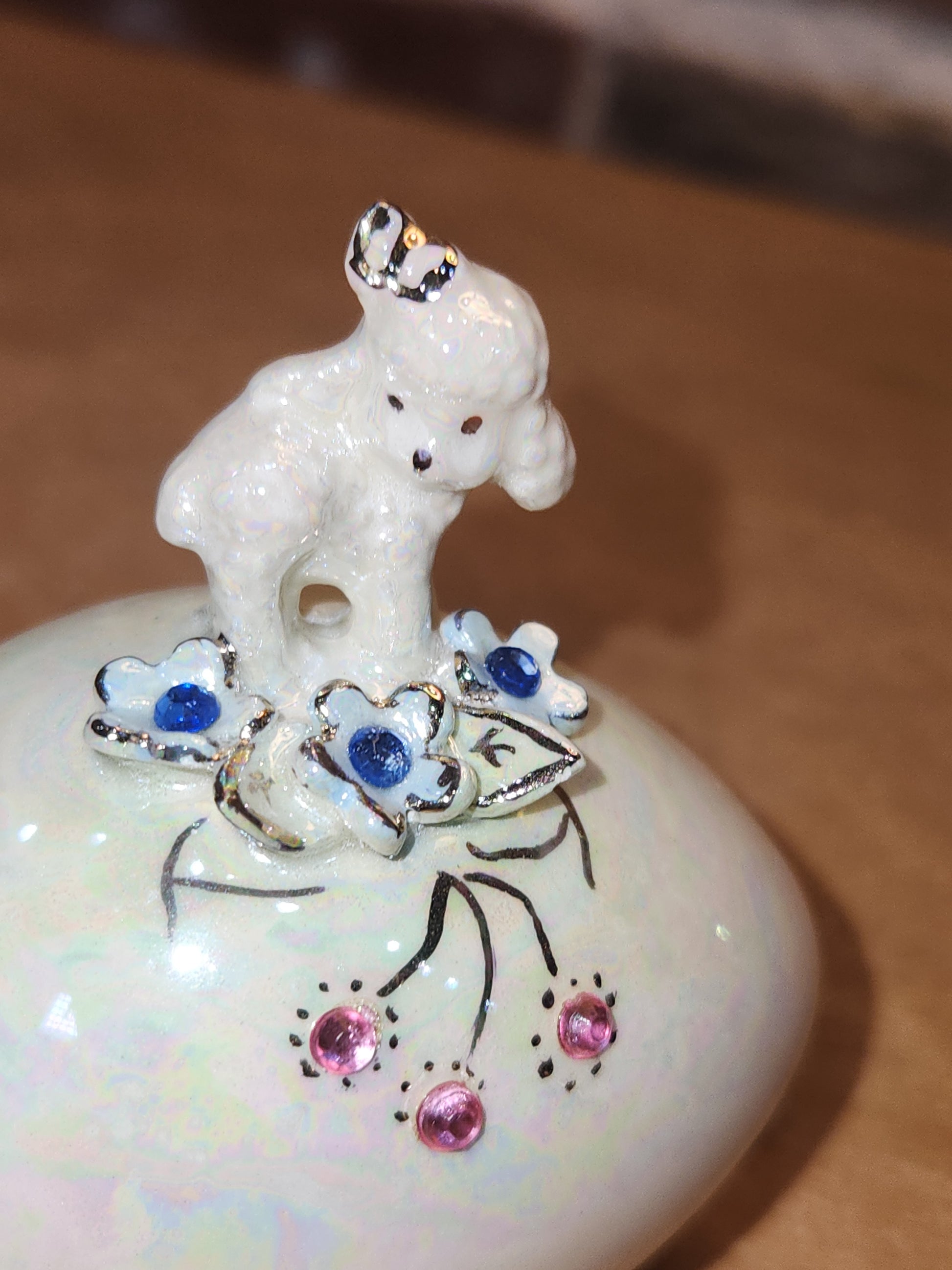 Vintage Porcelain Egg with 3D Lamb Butterfly Flowers and Leaves Gold Accents. Eg9