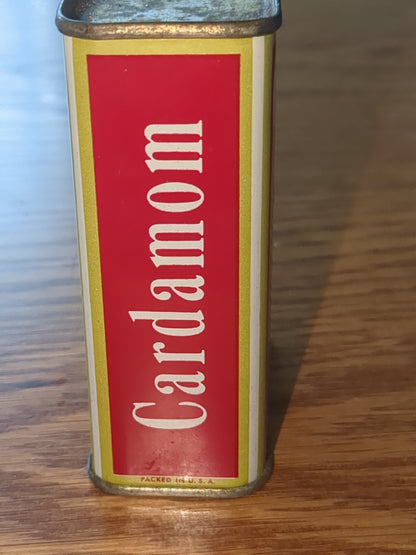 vintage Schilling spice tin Cardamom ST1