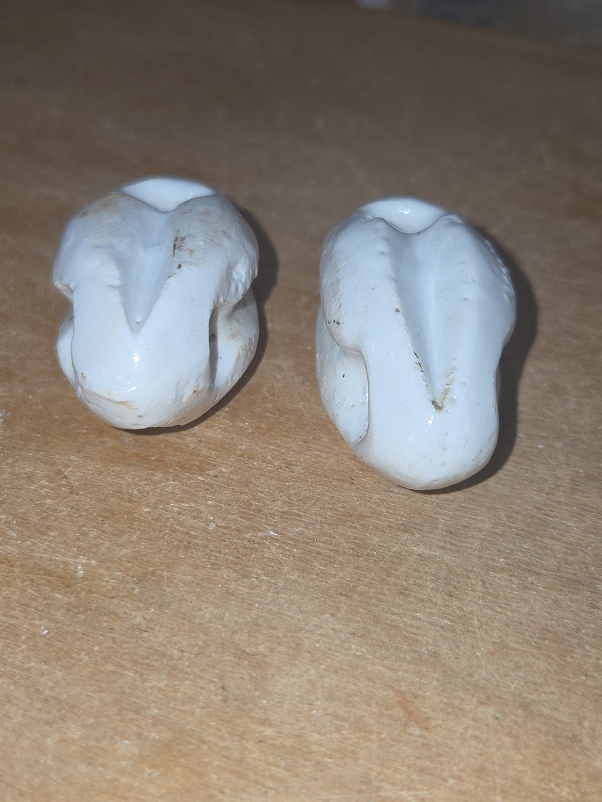 Vintage Ceramic Insulators Wire Strain Johnny Ball Style Egg Shaped Set of 2 AS IS vi10