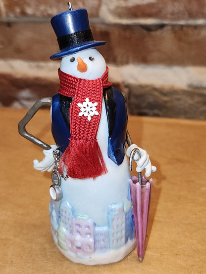 Vintage Hallmark Keepsake Ornament Skylar A Woolscarf 1st in Snowtop Lodge Series 2005 NO BOX hm81