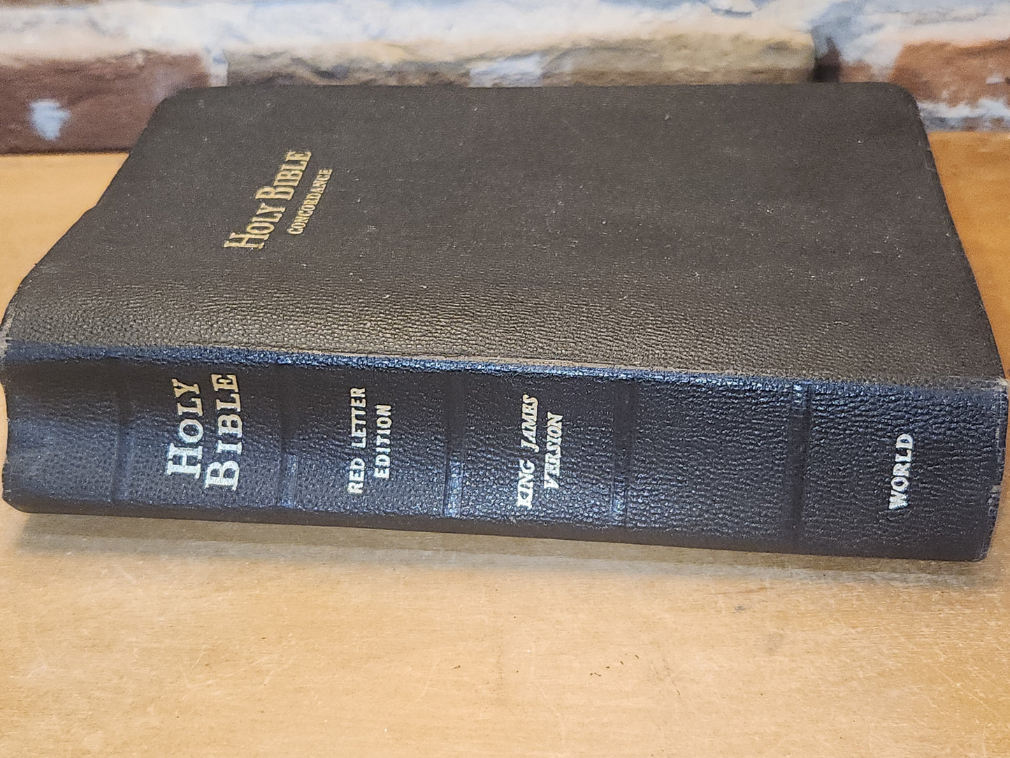 Vintage Hardcover Holy Bible Red Letter Edition Concordance King James Version World Publishing Bible vb09