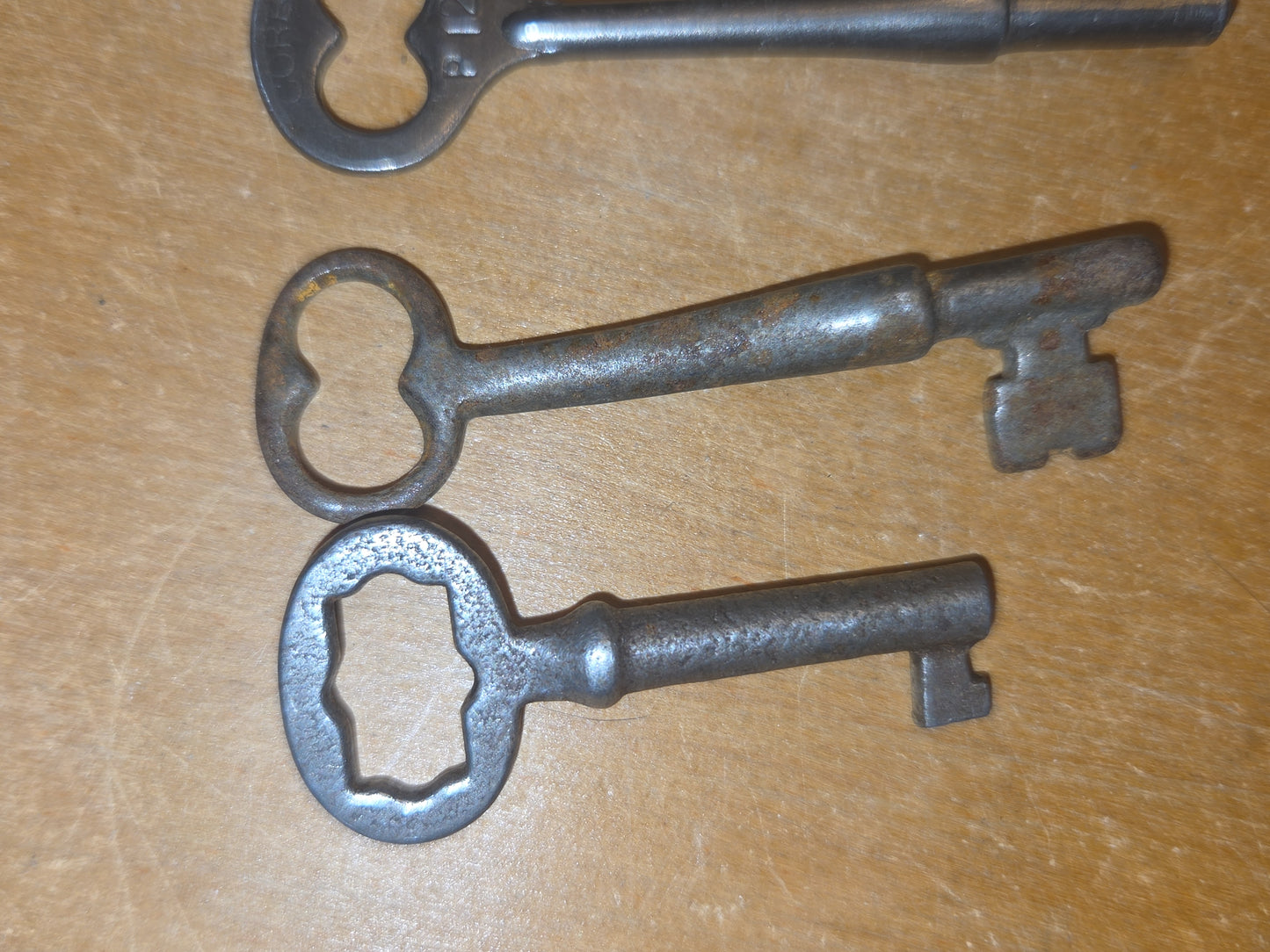 Vintage Keys Set of 8 Clock Winding Skeleton Brass West Germany