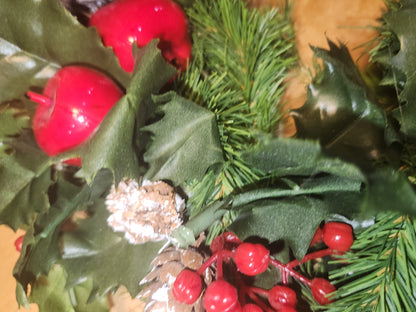 Vintage Christmas Candle Ring Centerpiece Gift Pinecones Apples Berries CR59