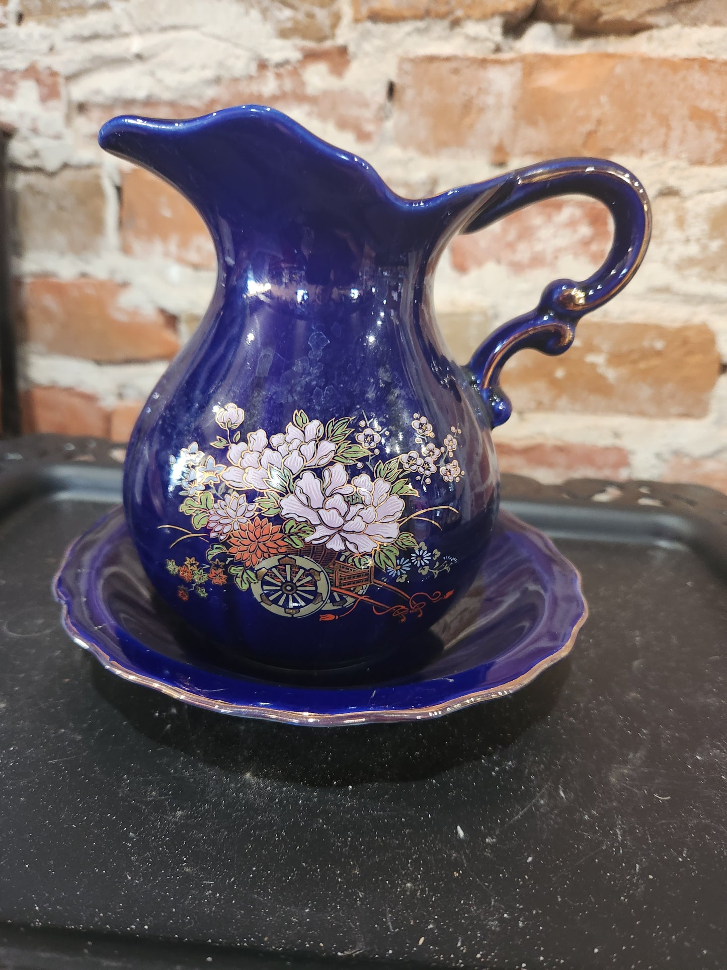 Porcelain Small Pitcher Bowl Set Taiwan Blue Floral Gold Trim Accent pit23 CLEARANCE