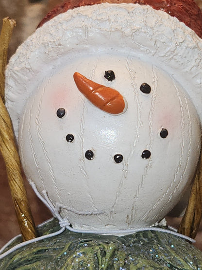 Snowman Figurine with Rustic Look sm17