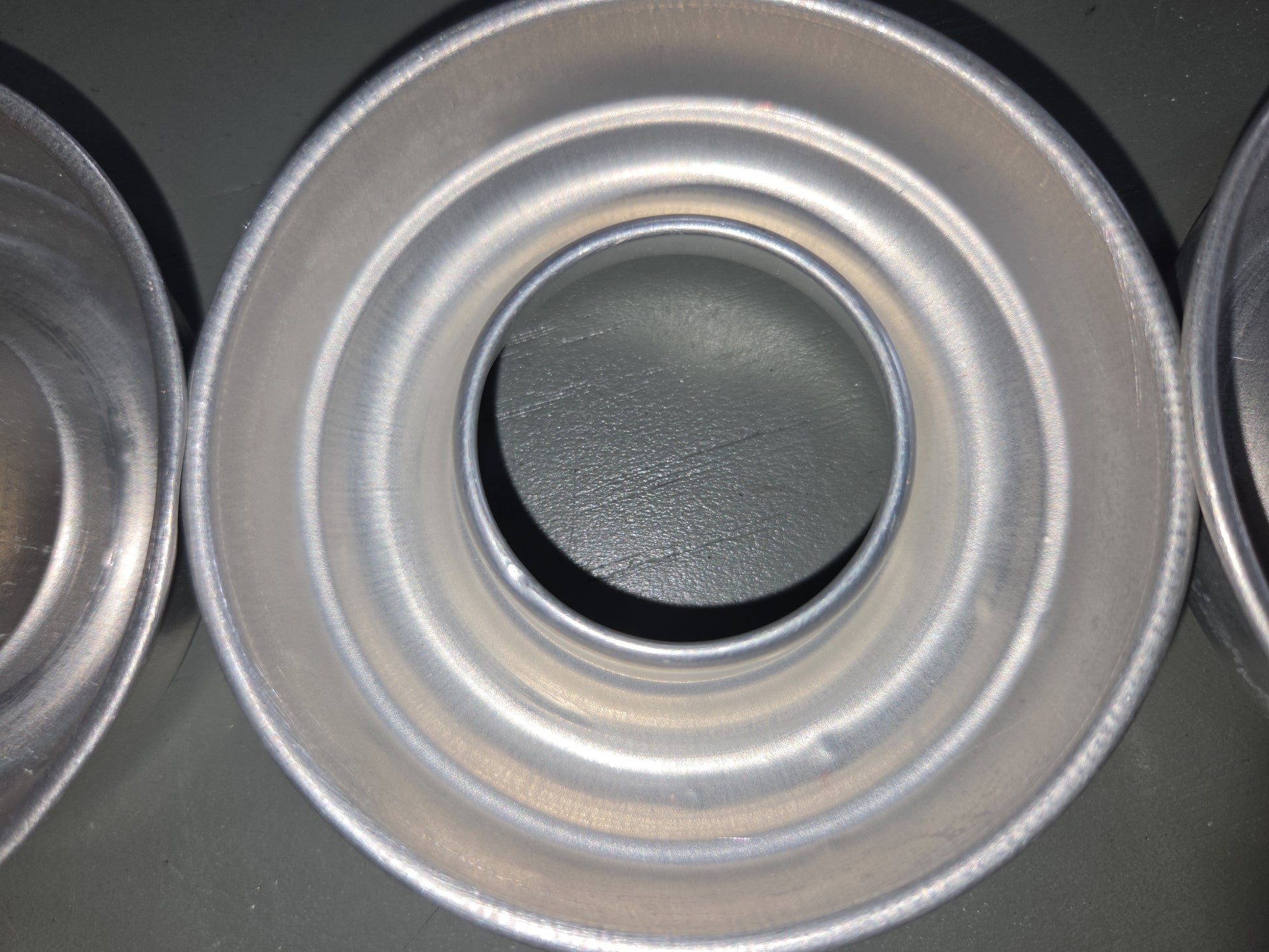Vintage Aluminum Mini Round Ring Molds Cake, Jello, Desserts Set of 6 AS IS 3.5” bt8