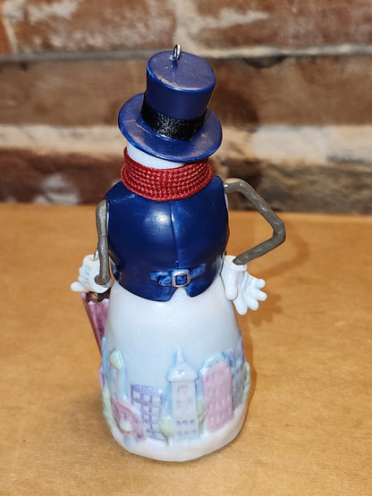 Vintage Hallmark Keepsake Ornament Skylar A Woolscarf 1st in Snowtop Lodge Series 2005 NO BOX hm81
