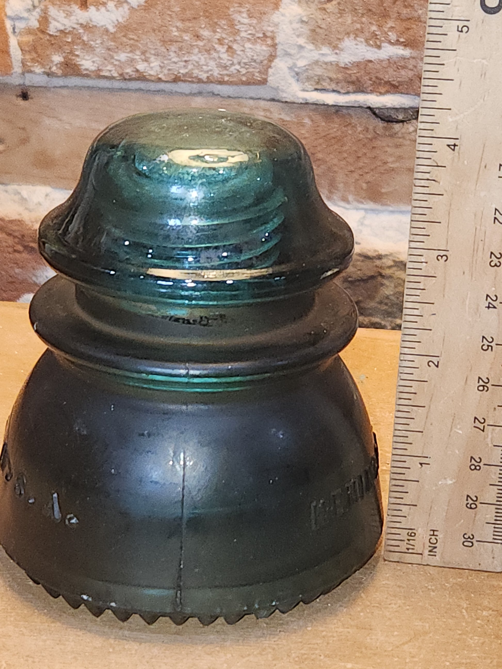 Vintage Hemingray # 42 teal green insulator Darker AS IS h642d