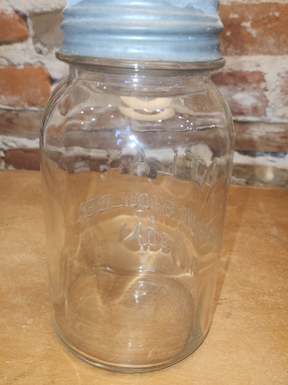 Vintage Atlas Strong Shoulder Clear Quart Jar and Atlas Lid jar92