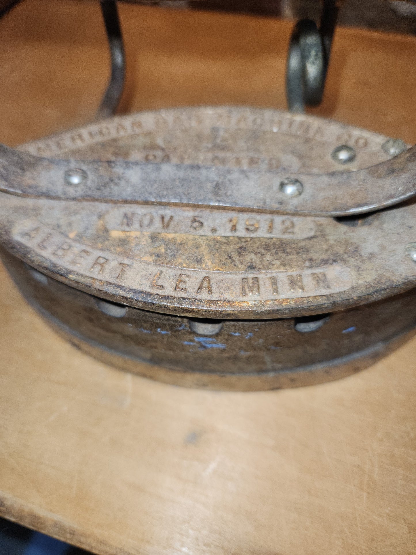 Antique Gasoline Powered Sad Iron American Gas Machine Co. Albert Lea Minnesota Patented 1912 si3