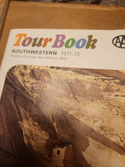 Vintage 1971-1972 AAA Set of 3 Tour Books North Central, Southwestern and South Central AS IS tb1