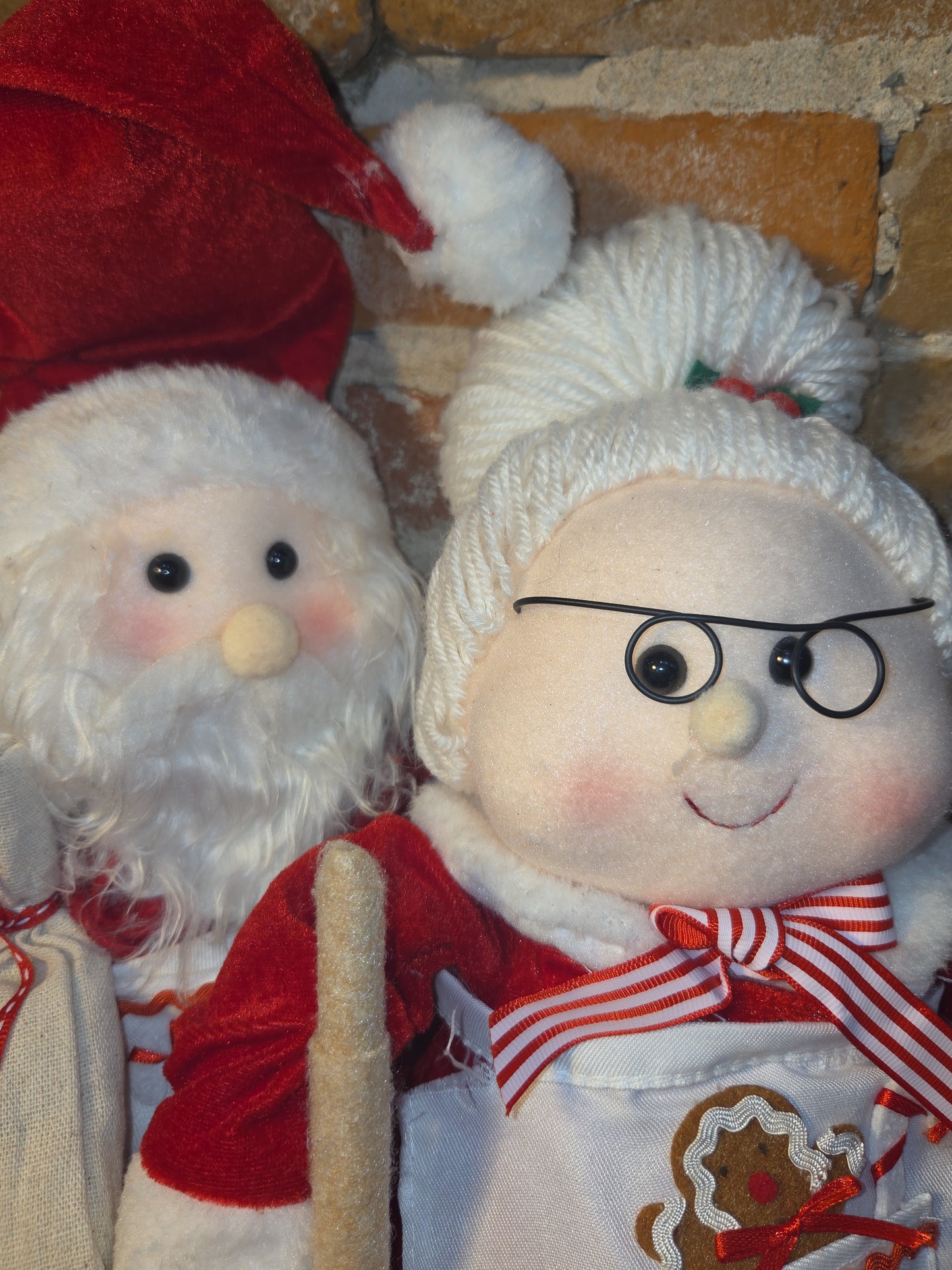 Santa and Mrs. Claus Plush Weighted Bottom Weighted Baking Rolling Pin Flour Hannah's Handiworks hh3