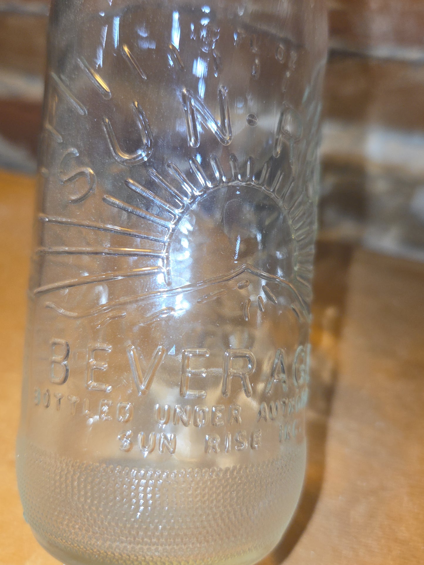 Vintage Soda Bottle Sun-Rise Beverage 10 oz Clear Glass vsb50