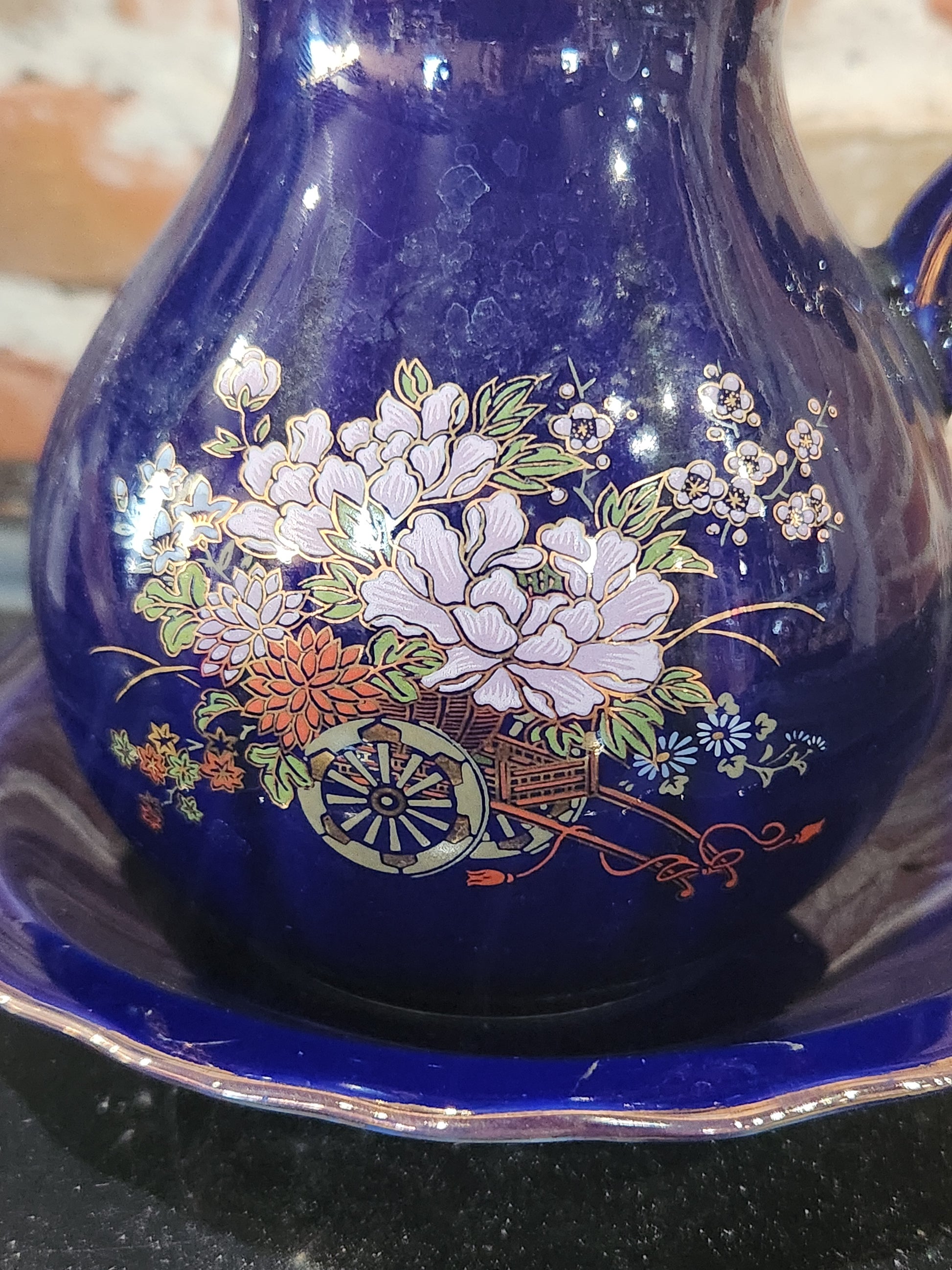 Porcelain Small Pitcher Bowl Set Taiwan Blue Floral Gold Trim Accent pit23 CLEARANCE