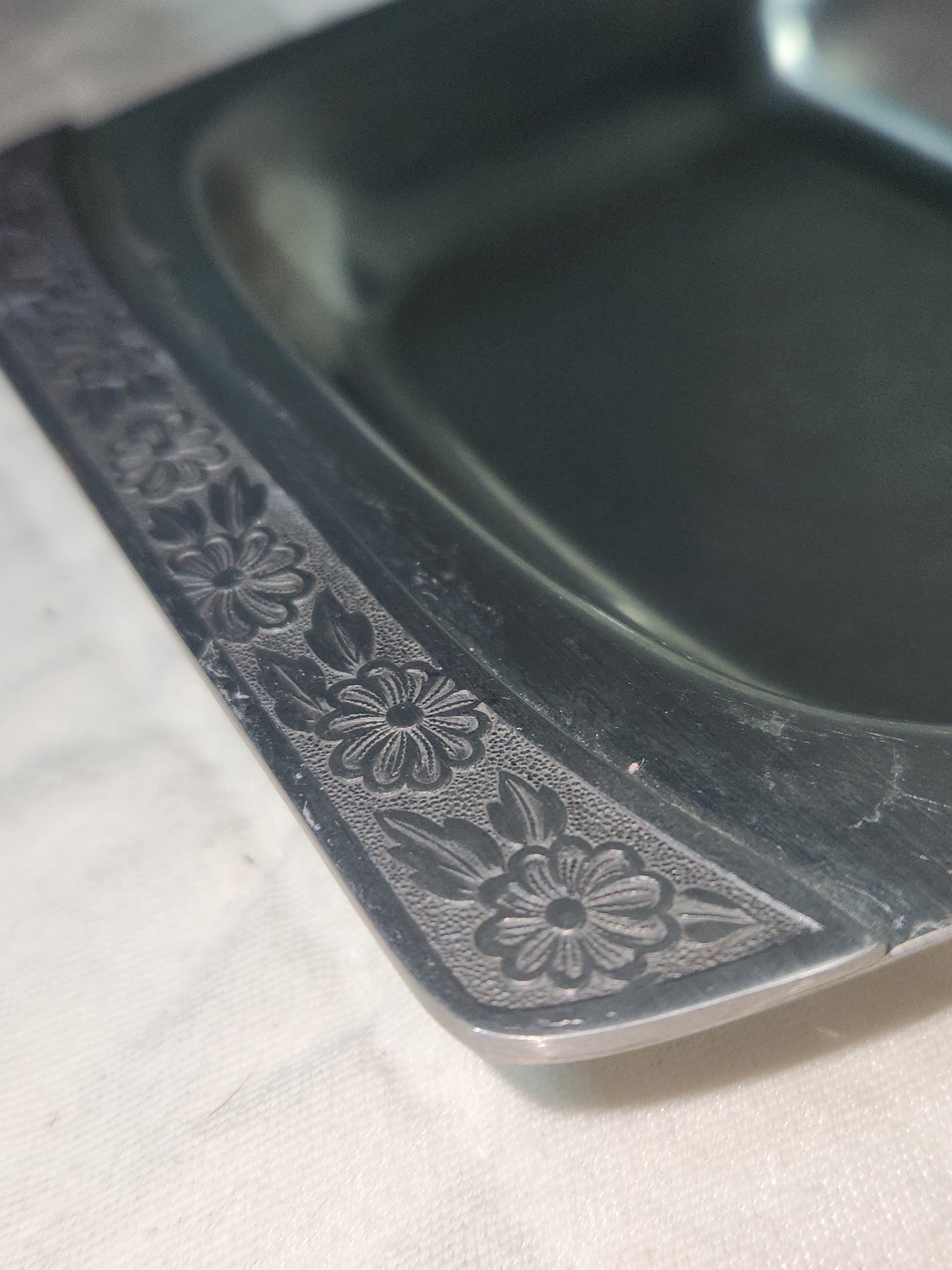 Vintage Stainless relish tray flower handles Scandicrafts Cuisine Internationale 18-8 Japan ss129