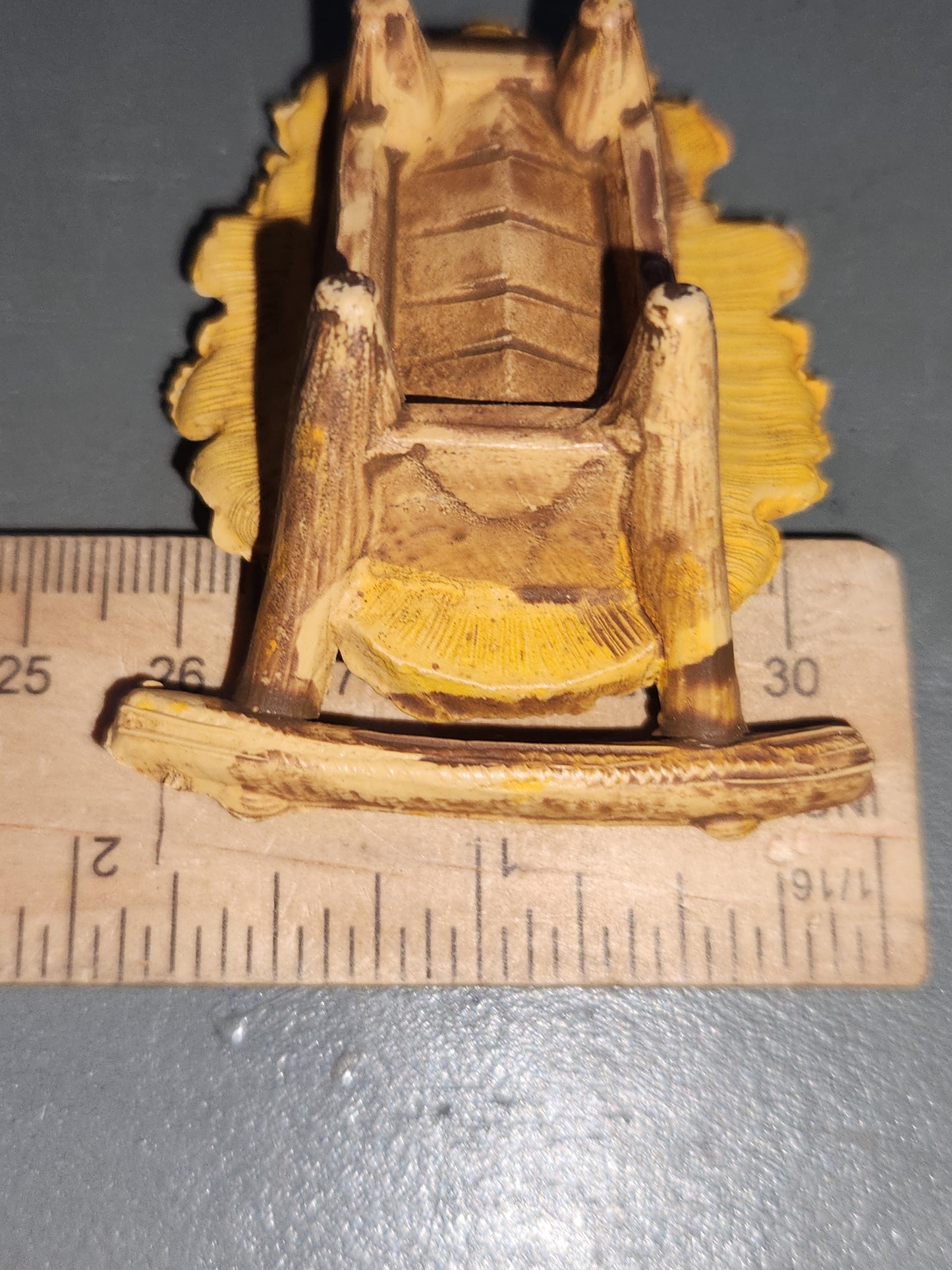 Vintage Fontanini Depose Kneeling Mary Nativity Figure 3 1/4" Includes Manger Italy Roman fn77